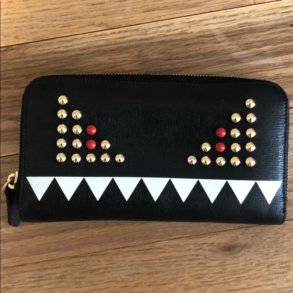 Fendi wallet